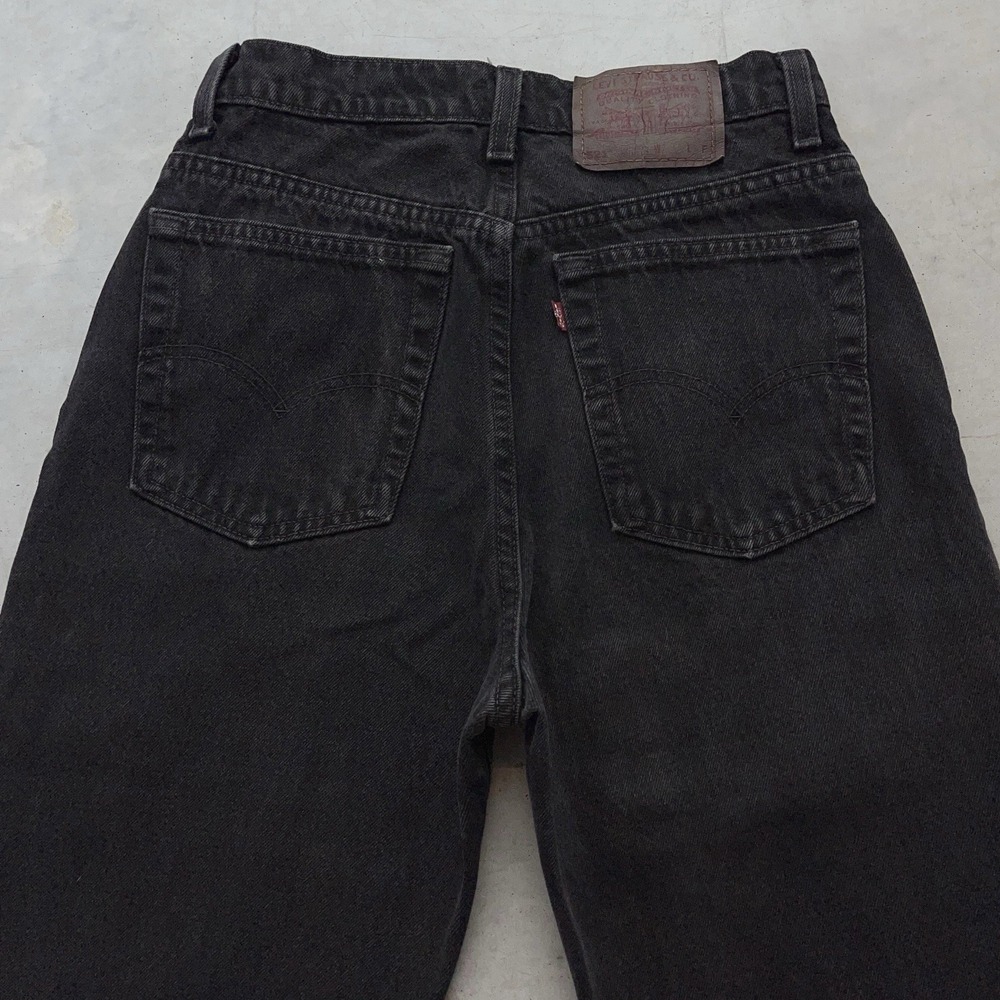 Vintage 90s Levi's 521 Tapered Fit Jeans Womens 10 Dark Brown Denim Size 27x27.5 - Picture 6 of 15